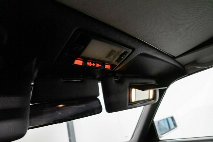 mercedes-benz-s-klasse-bensin-1985-big-19