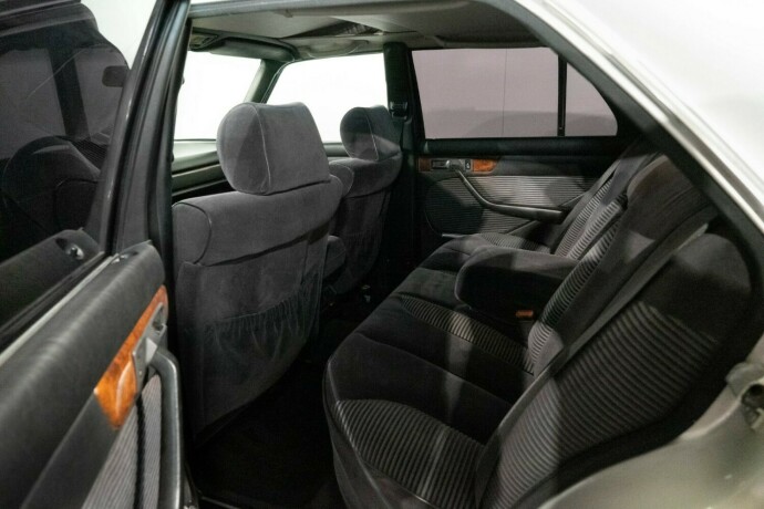 mercedes-benz-s-klasse-bensin-1985-big-7