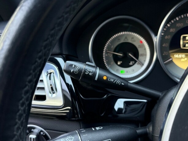 mercedes-benz-cls-diesel-2012-big-15