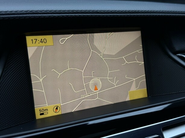 mercedes-benz-cls-diesel-2012-big-17