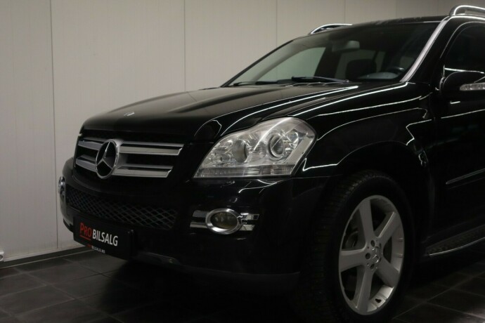mercedes-benz-gl-diesel-2008-big-33