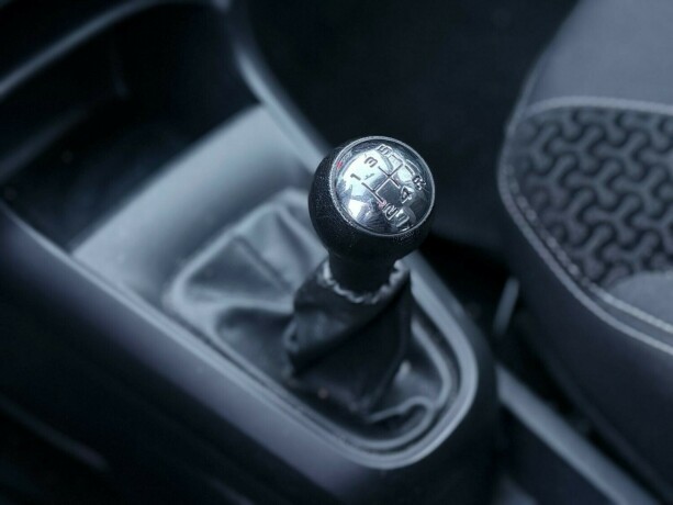 citroen-c3-diesel-2011-big-15