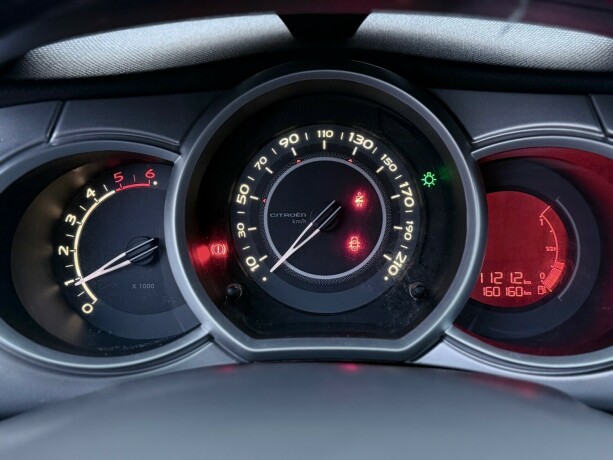 citroen-c3-diesel-2011-big-14