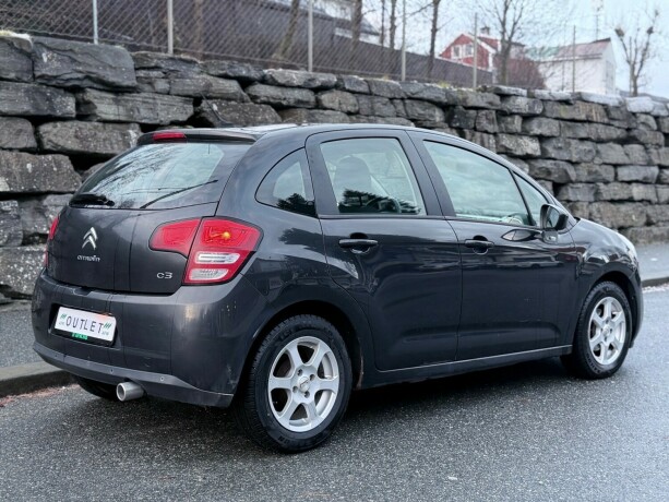 citroen-c3-diesel-2011-big-5