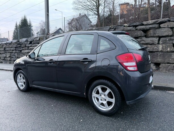 citroen-c3-diesel-2011-big-2