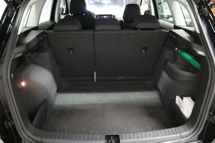 skoda-karoq-diesel-2018-big-13