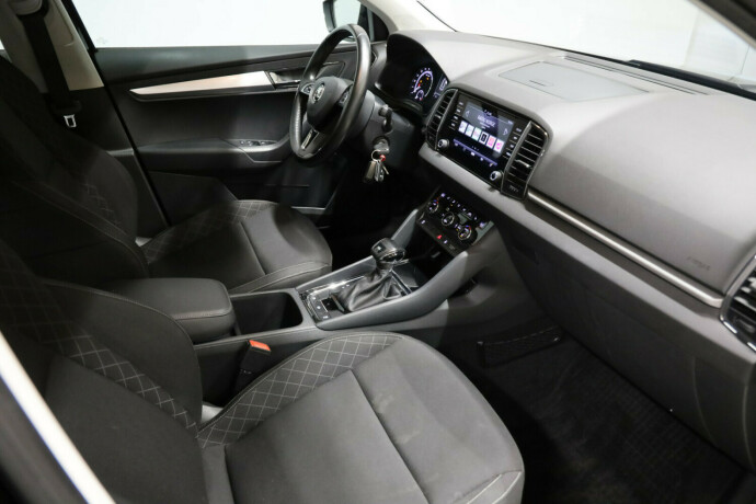 skoda-karoq-diesel-2018-big-9