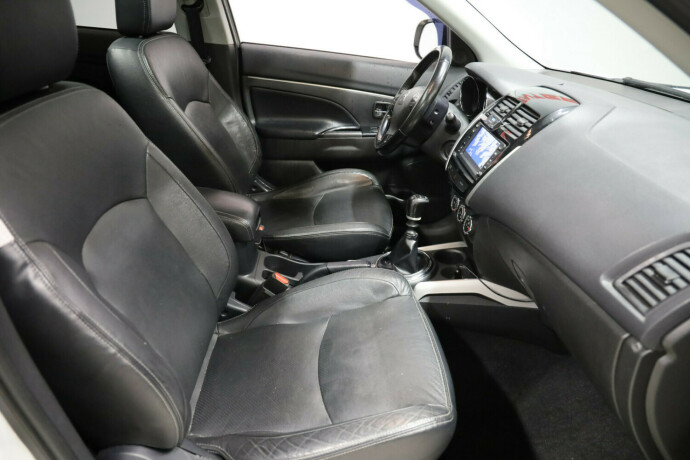 citroen-c4-aircross-diesel-2012-big-11