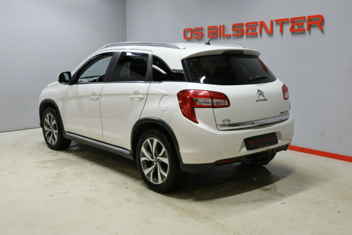 citroen-c4-aircross-diesel-2012-big-3