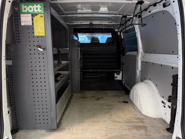 mercedes-benz-vito-diesel-2019-big-20