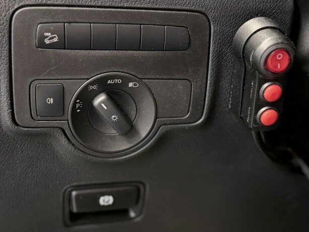 mercedes-benz-vito-diesel-2019-big-15