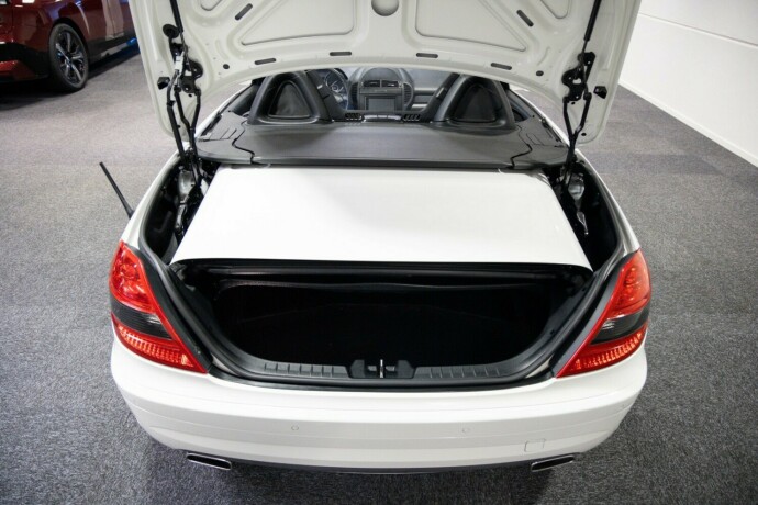 mercedes-benz-slk-bensin-2008-big-8