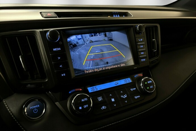 toyota-rav4-elektrisitetbensin-2018-big-19