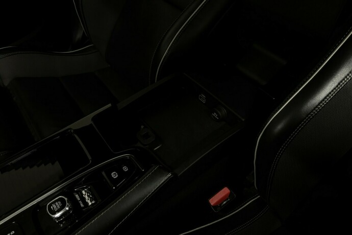 volvo-v60-elektrisitetbensin-2020-big-36