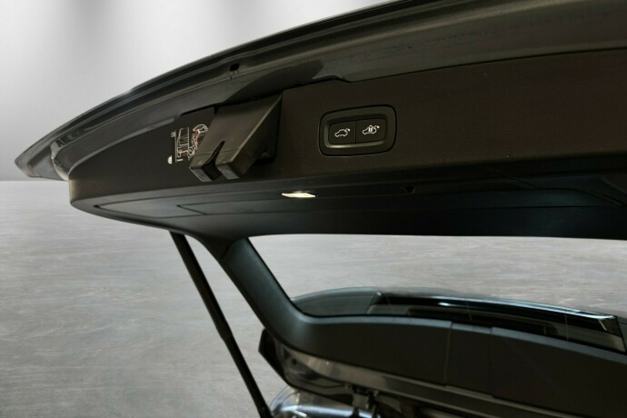 volvo-v60-elektrisitetbensin-2020-big-11