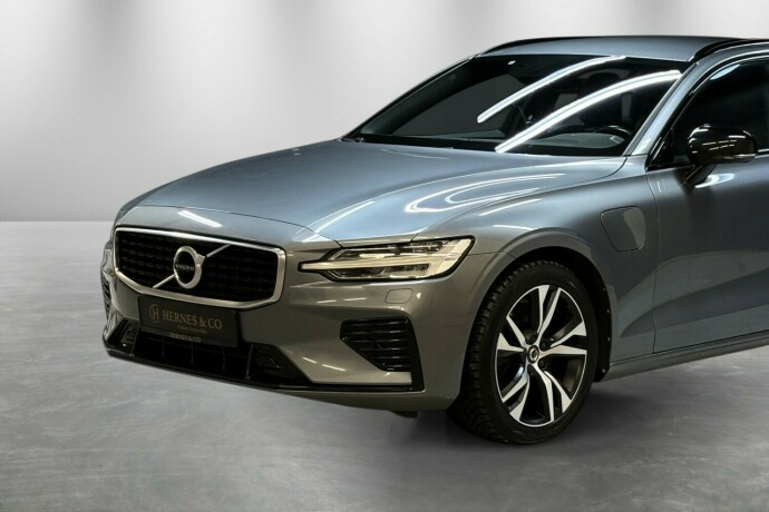volvo-v60-elektrisitetbensin-2020-big-1