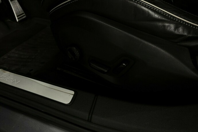 volvo-v60-elektrisitetbensin-2020-big-15