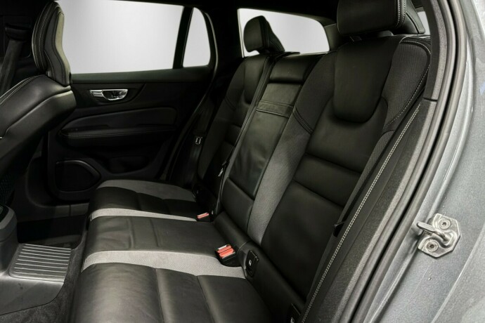 volvo-v60-elektrisitetbensin-2020-big-37