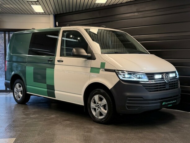 volkswagen-transporter-diesel-2024-big-8