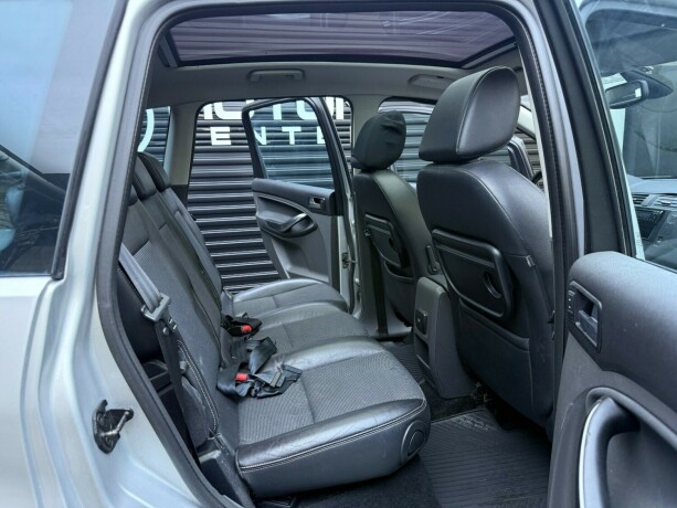 ford-c-max-diesel-2009-big-24