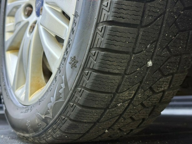 ford-c-max-diesel-2009-big-8