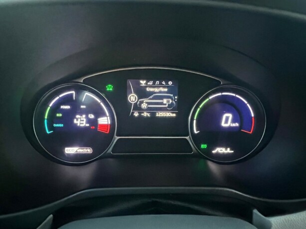 kia-soul-elektrisitet-2018-big-15