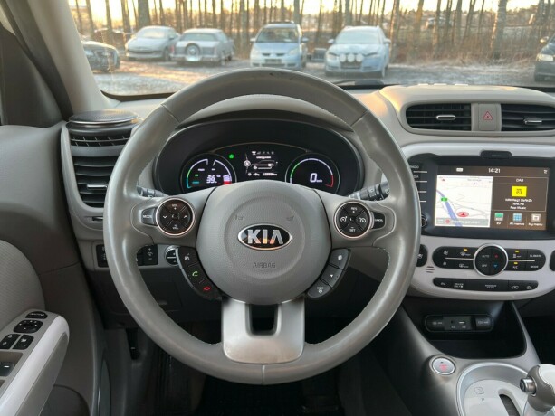 kia-soul-elektrisitet-2018-big-14