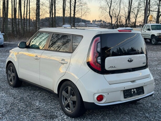 kia-soul-elektrisitet-2018-big-4