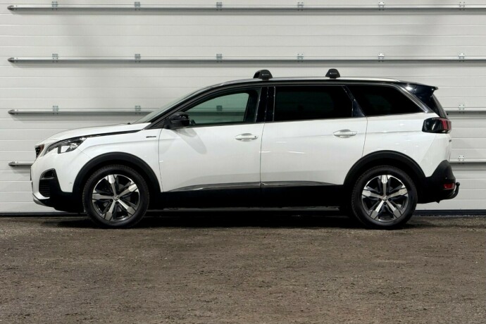 peugeot-5008-diesel-2018-big-4