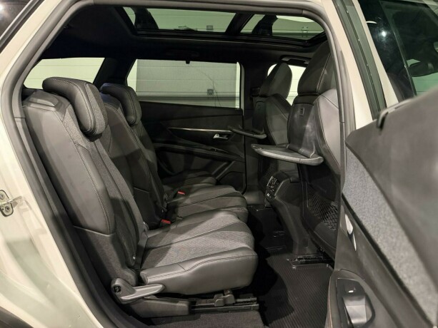 peugeot-5008-diesel-2018-big-11