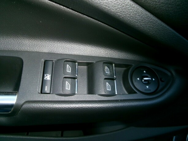 ford-kuga-diesel-2013-big-9