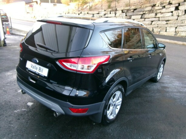 ford-kuga-diesel-2013-big-5