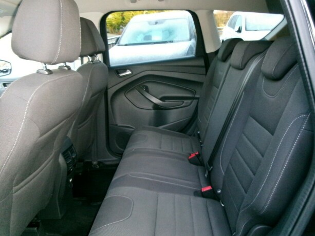 ford-kuga-diesel-2013-big-7