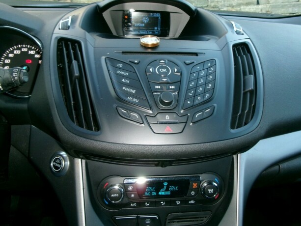 ford-kuga-diesel-2013-big-12