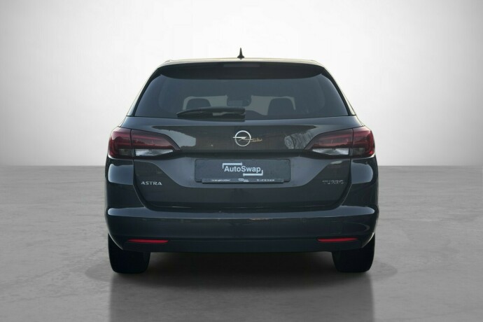 opel-astra-bensin-2016-big-9