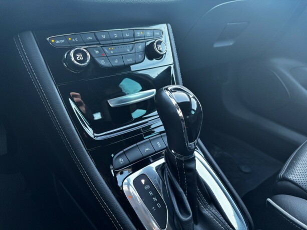 opel-astra-bensin-2016-big-24