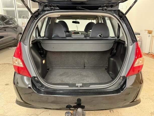 honda-jazz-bensin-2007-big-20