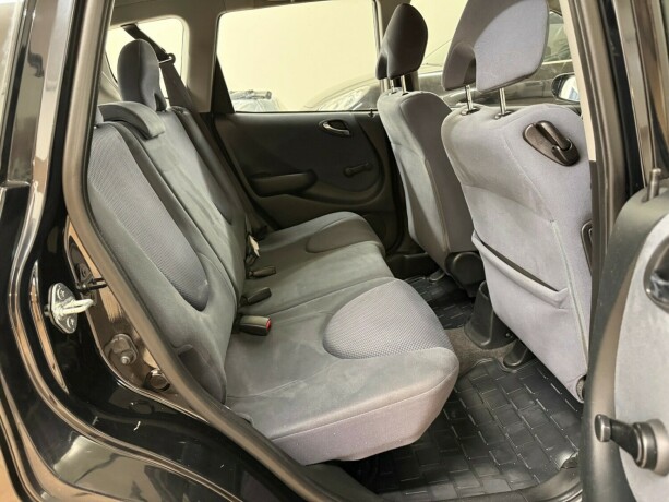 honda-jazz-bensin-2007-big-18