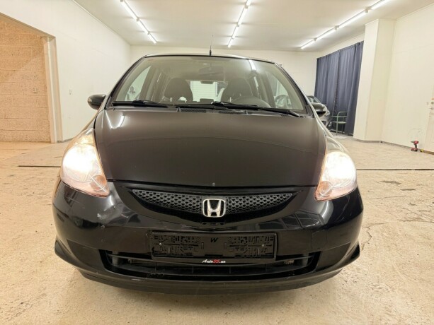 honda-jazz-bensin-2007-big-0