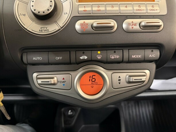 honda-jazz-bensin-2007-big-13