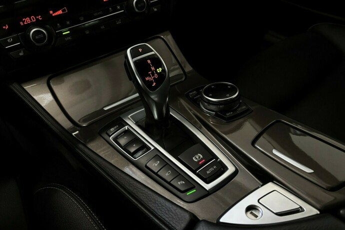 bmw-5-serie-diesel-2014-big-27