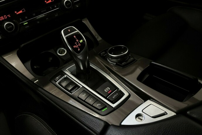 bmw-5-serie-diesel-2014-big-28