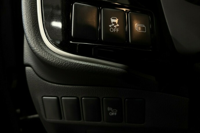 mitsubishi-outlander-elektrisitetbensin-2016-big-13