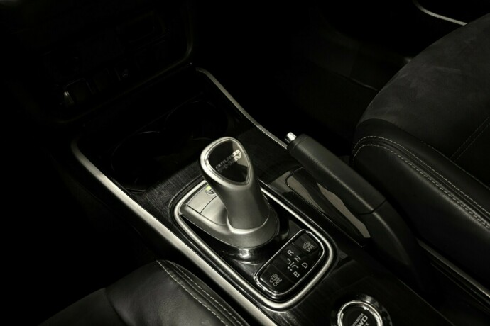 mitsubishi-outlander-elektrisitetbensin-2016-big-22