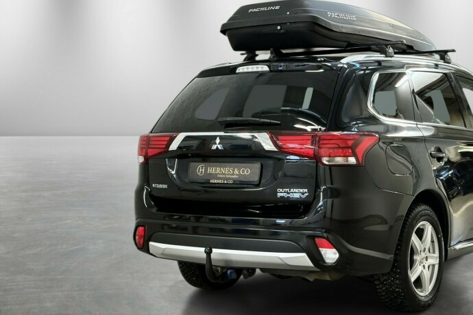 mitsubishi-outlander-elektrisitetbensin-2016-big-6