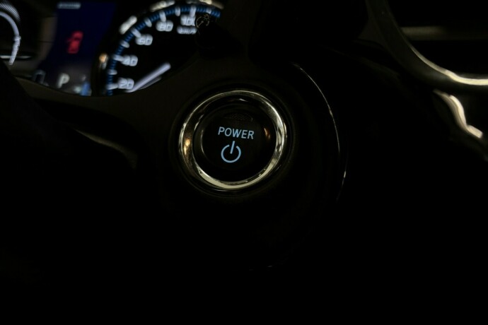 mitsubishi-outlander-elektrisitetbensin-2016-big-20