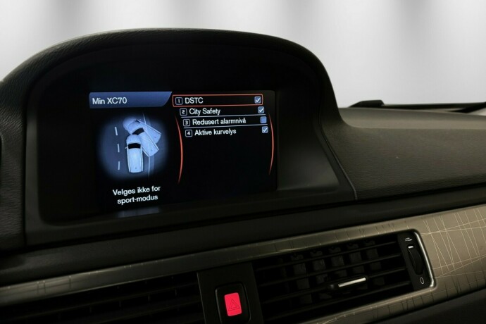 volvo-xc-70-diesel-2013-big-25