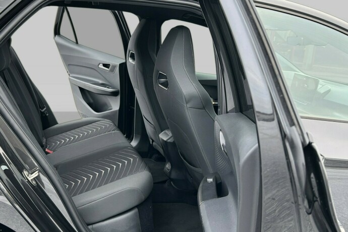 cupra-born-elektrisitet-2023-big-17