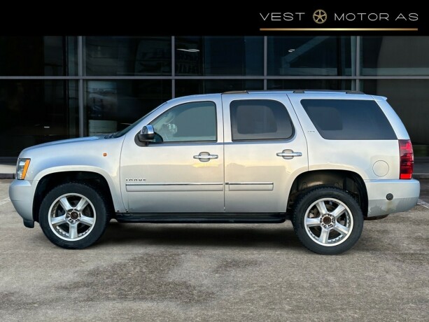 chevrolet-tahoe-bensin-2014-big-3