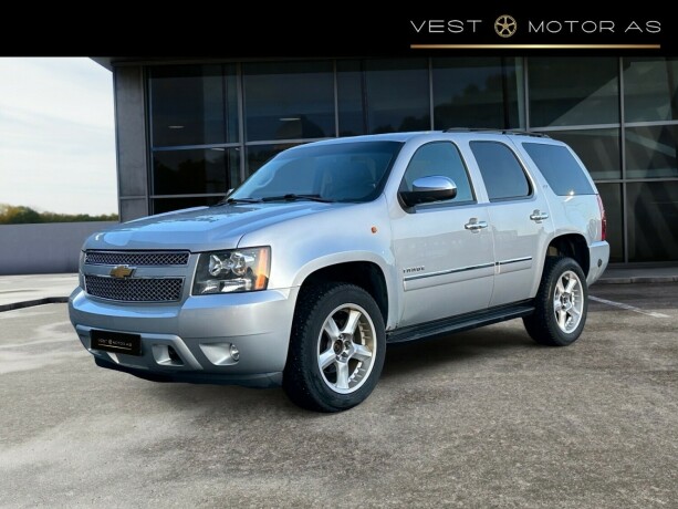 chevrolet-tahoe-bensin-2014-big-2